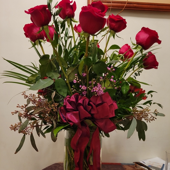 Meet your Posher, Christy - Picture 1 of 1